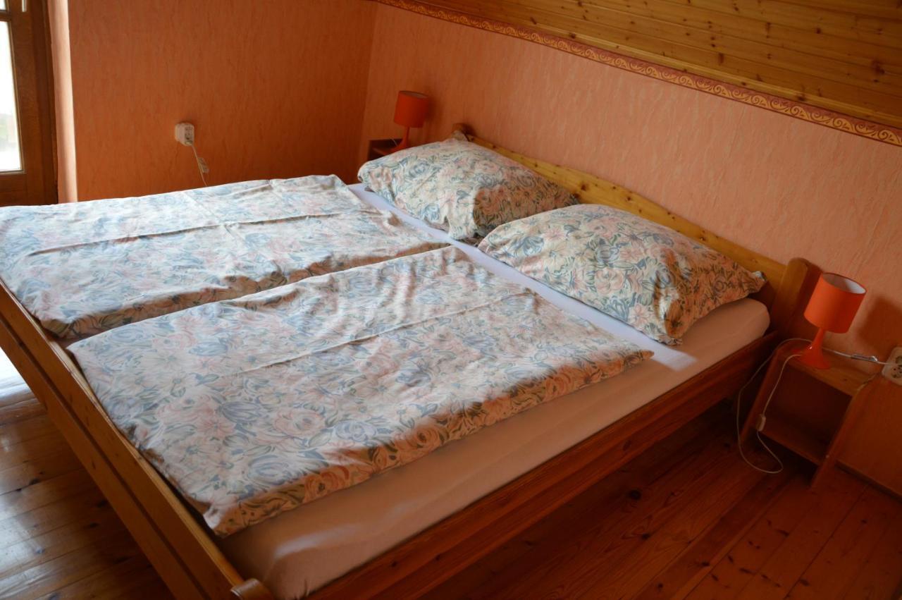 Ferienwohnung Katalin App. Zalagyoengye Zalakaros Exterior foto
